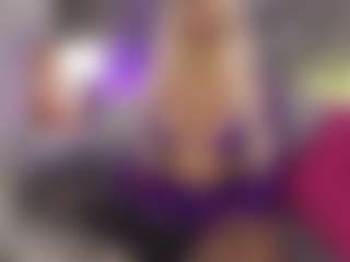 SweetMeggan's Live Sex Cam Show