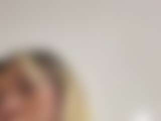 SweetMeggan's Live Sex Cam Show