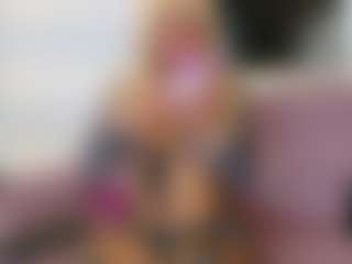 SweetMeggan's Live Sex Cam Show