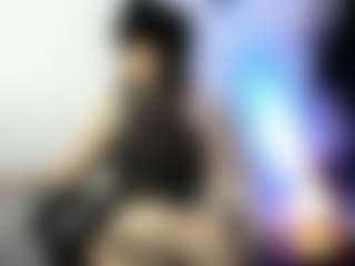 Live cam show with shiira - Facial Piercings on Camming Site
