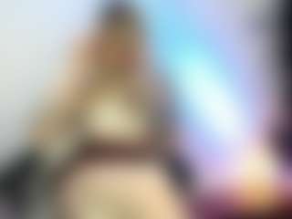 Live cam show with shiira - Tease on Free Soda