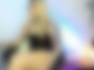 Live cam show with shiira - Average on hrnylive.com