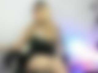 shiira's Live Sex Cam Show