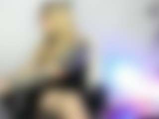 Live cam show with shiira - Average on Camsoda