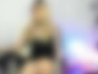 shiira's Live Sex Cam Show