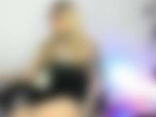 shiira's Live Sex Cam Show