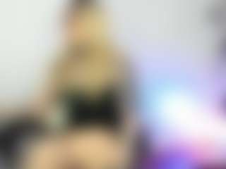 shiira's Live Sex Cam Show