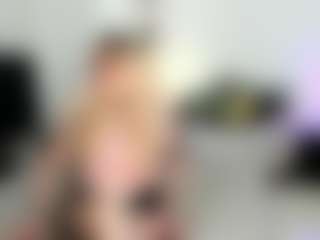 shiira's Live Sex Cam Show
