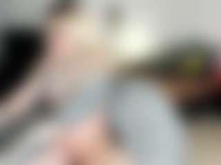 shiira's Live Sex Cam Show