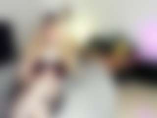 shiira's Live Sex Cam Show
