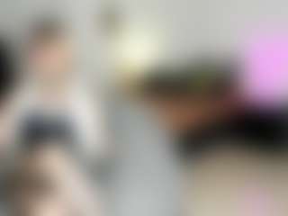 Live cam show with shiira - Tiny Tits on Camsoda