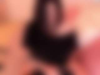 Live cam show with AbbyHertsson - Brown Hair on TottyGirls