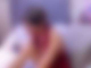 chanell-mkain MILF webcam performer live streaming