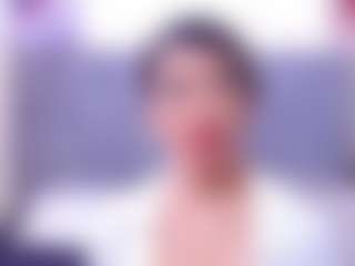 chanell-mkain's Live Sex Cam Show