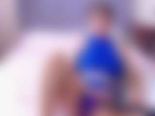 chanell-mkain's Live Sex Cam Show