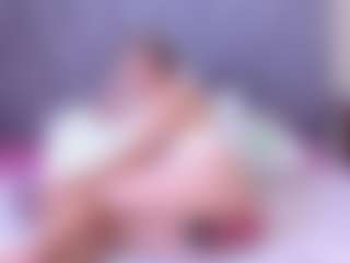 chanell-mkain's Live Sex Cam Show