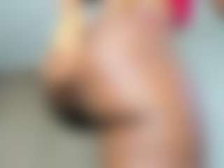 Live cam show with GENESISSANDOVAL - Pornstar Cosplay on TastyBlacksLive