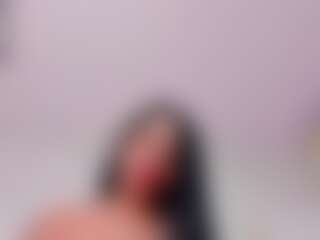 MiaShichell's Live Sex Cam Show