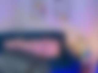 Ashleey18's Live Sex Cam Show