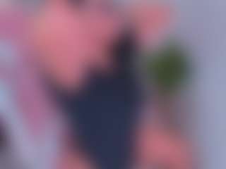 Ashleey18's Live Sex Cam Show