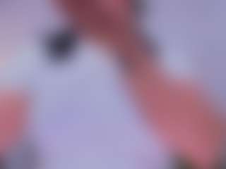 Ashleey18's Live Sex Cam Show
