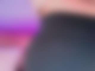 Live cam show with Ashleey18 - Camel Toe on https://playwithruby.com