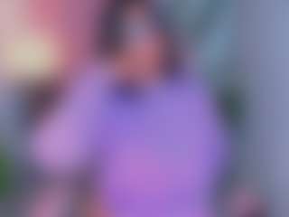 Live cam show with Ashleey18 - Glasses on x69.live