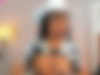 Live cam show with NATALIE-PARKER - Ebony HD on AdultVida.com