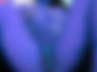 Live cam show with NATALIE-PARKER - Athletic Ebony on CamSodaAdn