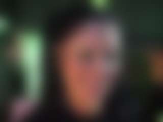 Live cam show with Alessa Goreng - Facial Piercings on Uber Horny