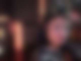 Live cam show with Alessa Goreng - Cosplay on CamwithHer