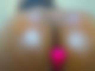Live cam show with Cutie-bootie - Blonde Hair on parknlotfishbdy
