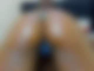 Live cam show with Cutie-bootie - Blonde Hair on boobsie.com