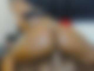 Cutie-bootie's Live Sex Cam Show