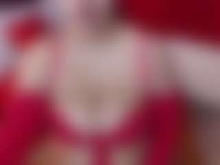 Live cam show with LunaxxxCandy - Morena on https://playwithruby.com