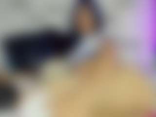 aliz-free's Live Sex Cam Show