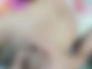aliz-free's Live Sex Cam Show