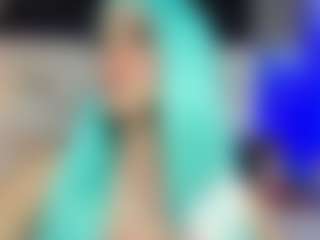 aliz-free's Live Sex Cam Show