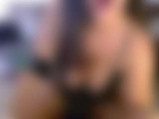 LindaBr75's Live Sex Cam Show