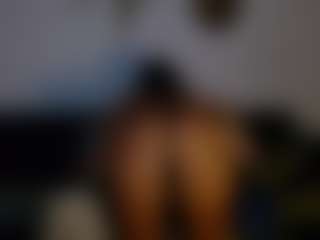Live cam show with LindaBr75 - Granny MILF on Camsoda Late Night