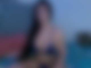 Live cam show with Jazz - Tight on AdultVida.com