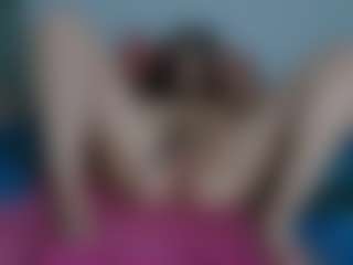 Live cam show with Jazz - Tanlines on camtv