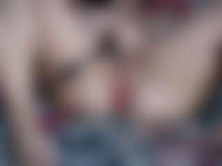 Live cam show with Jazz - Tight on Camming Site