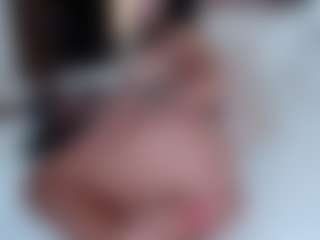 Live cam show with kendallrose - Suck on Strip Flash - Live Sex Shows
