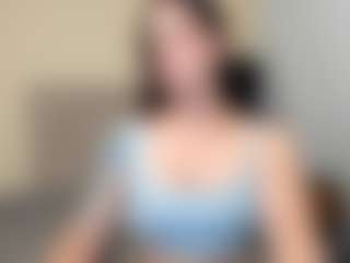 Live cam show with Salome - Brown Hair on Instabang