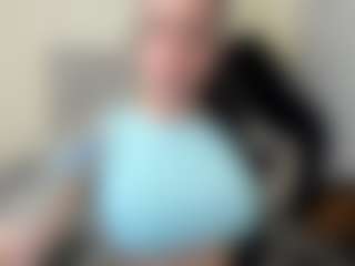 Live cam show with Salome - Workout on parknlotfishbdy