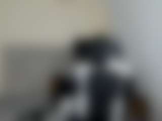 Live cam show with Salome - Brown Hair on live18s.com