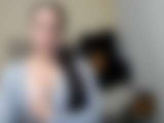 Live cam show with Salome - Athletic BBW on Camming Site
