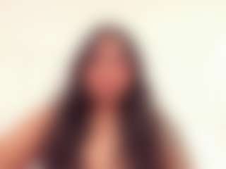 Live cam show with aisha-brown - Kinky on Milfs Live