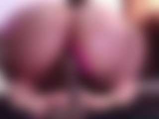 April-bowie's Live Sex Cam Show